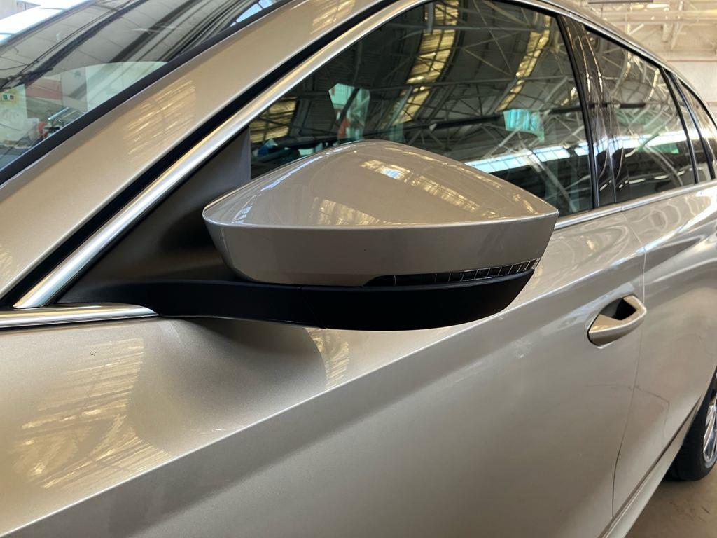 Skoda Octavia Combi 1.5 TSI m-HEV Design DSG 110 kW (150 CV) - 16