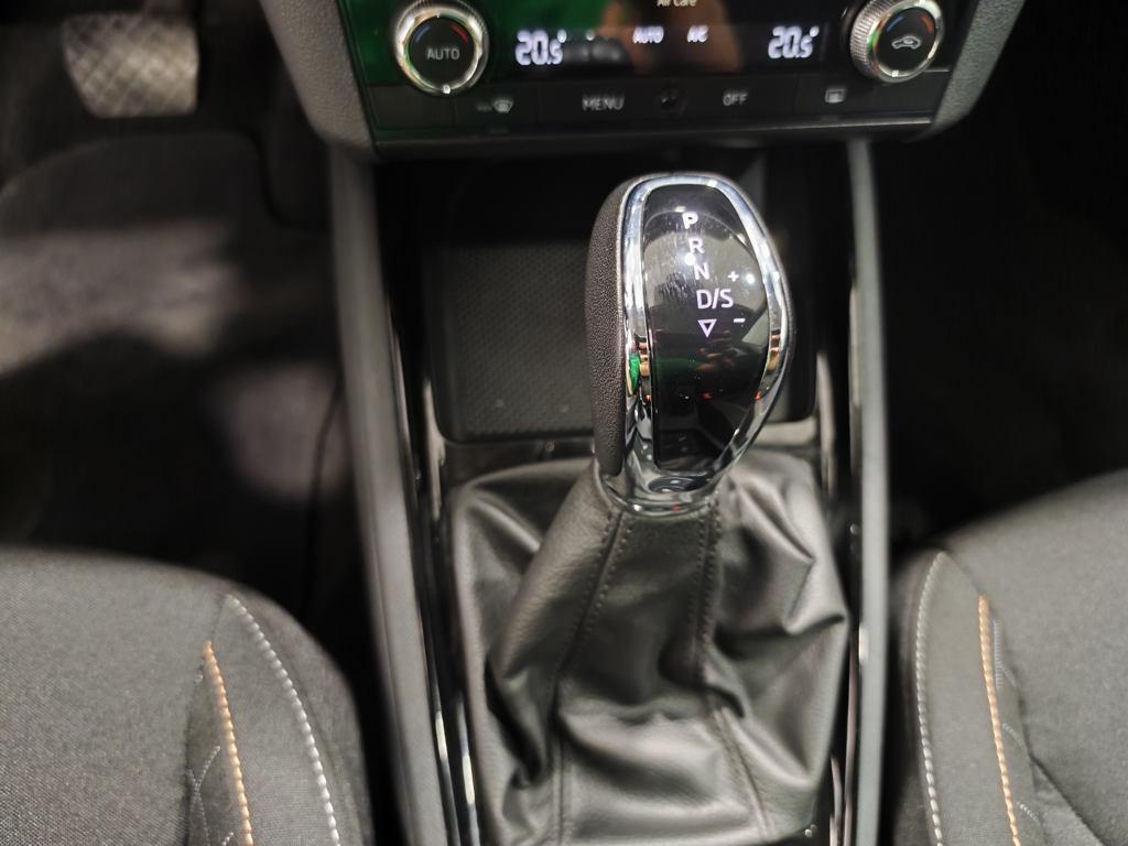 Skoda Kamiq 1.0 TSI Emotion DSG 81 kW (110 CV) - 11