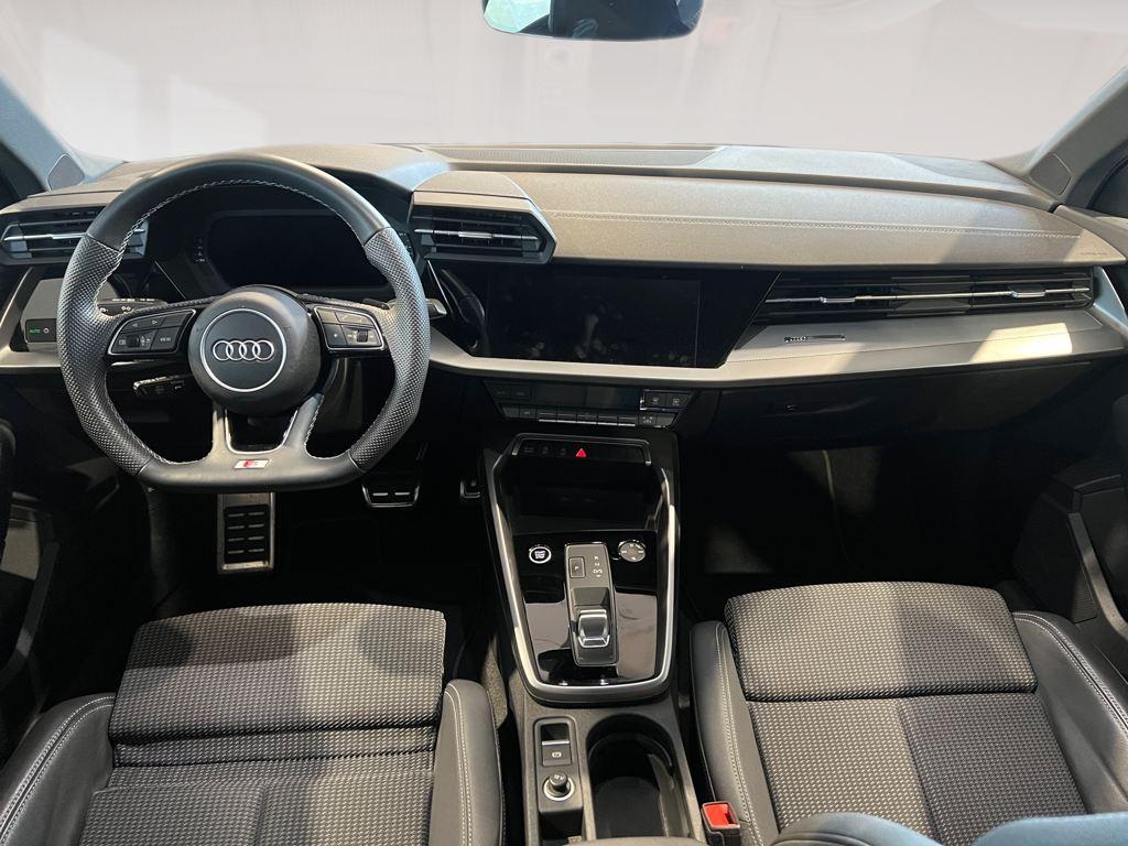 Audi A3 Sportback Genuine edition 35 TFSI 110 kW (150 CV) S tronic - 3