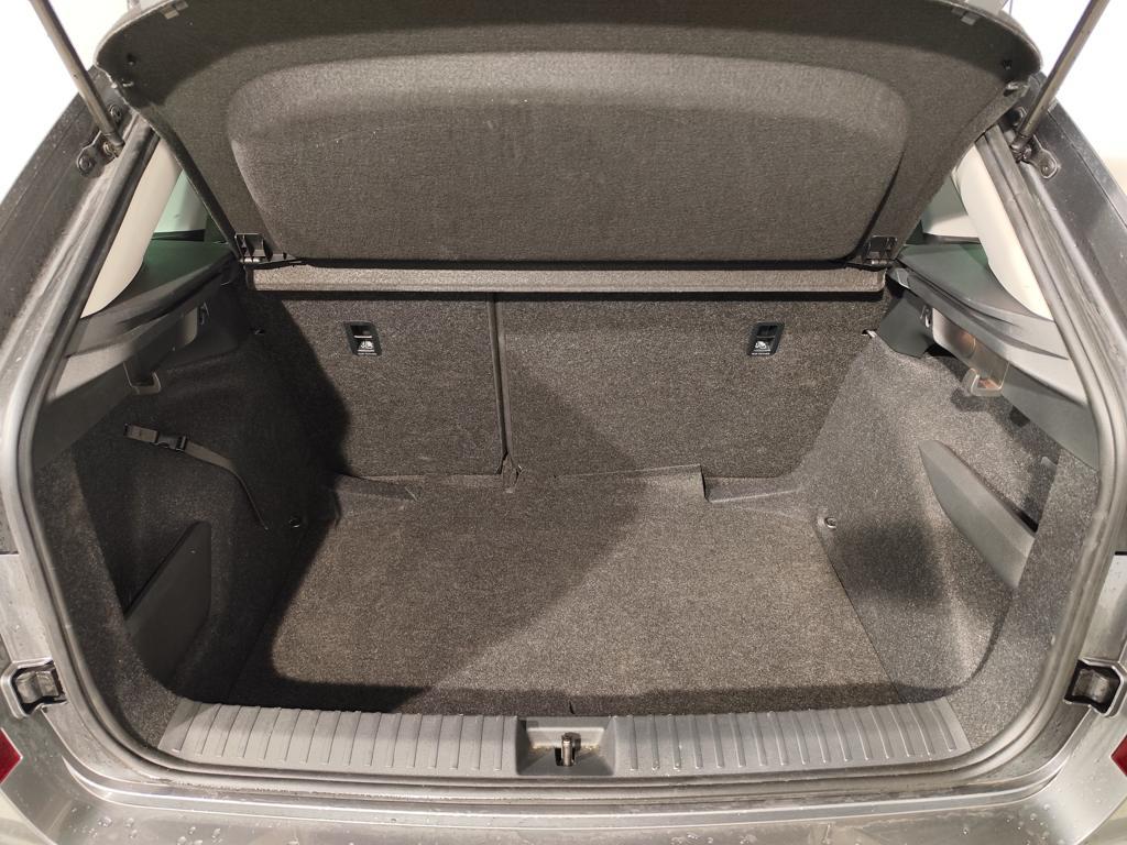 Skoda Kamiq 1.0 TSI Selection 85 kW (115 CV) - 6