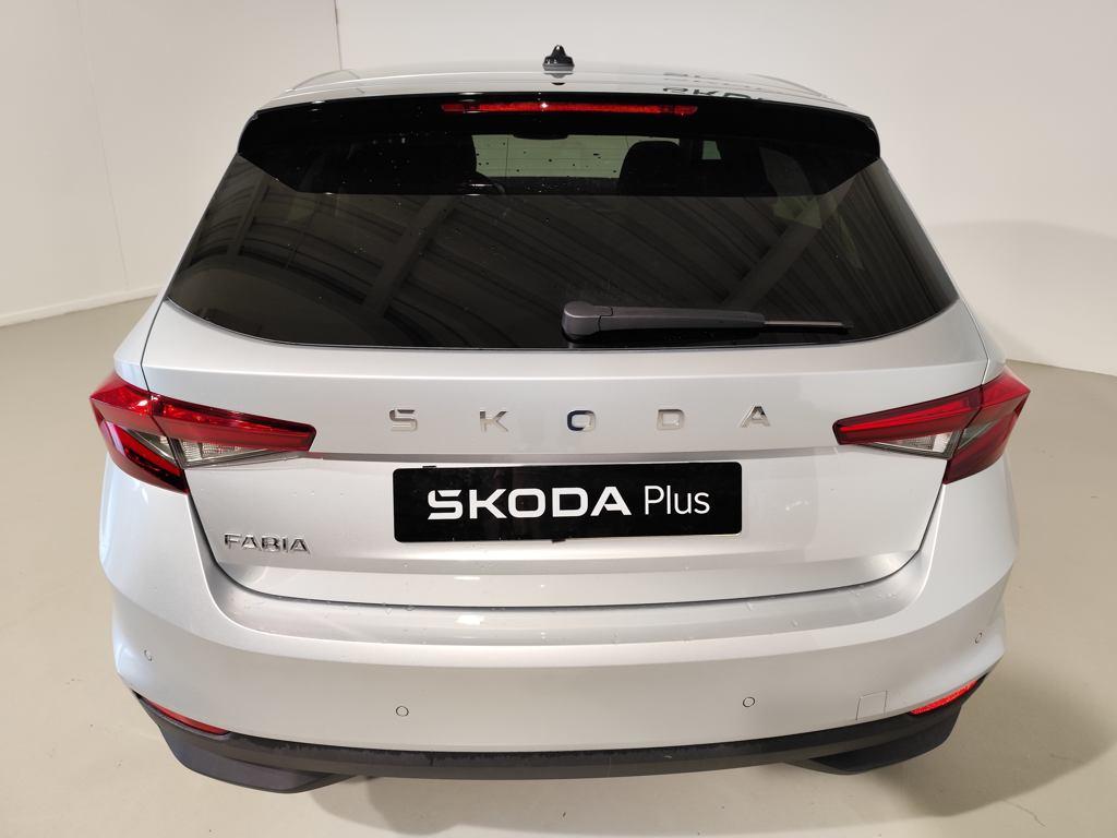 Skoda Fabia 1.0 TSI Selection 70 kW (95 CV) - 12