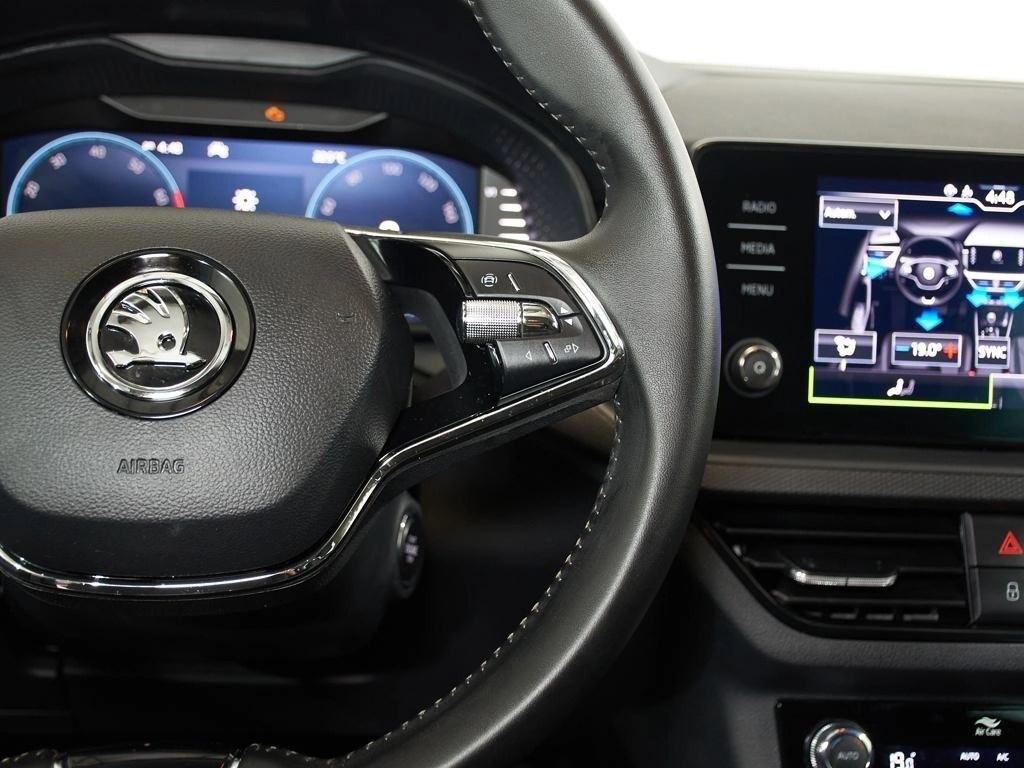 Skoda Scala 1.0 TSI Selection DSG 85 kW (115 CV) - 10