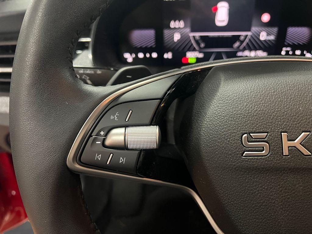 Skoda Kamiq 1.0 TSI Selection DSG 85 kW (115 CV) - 8