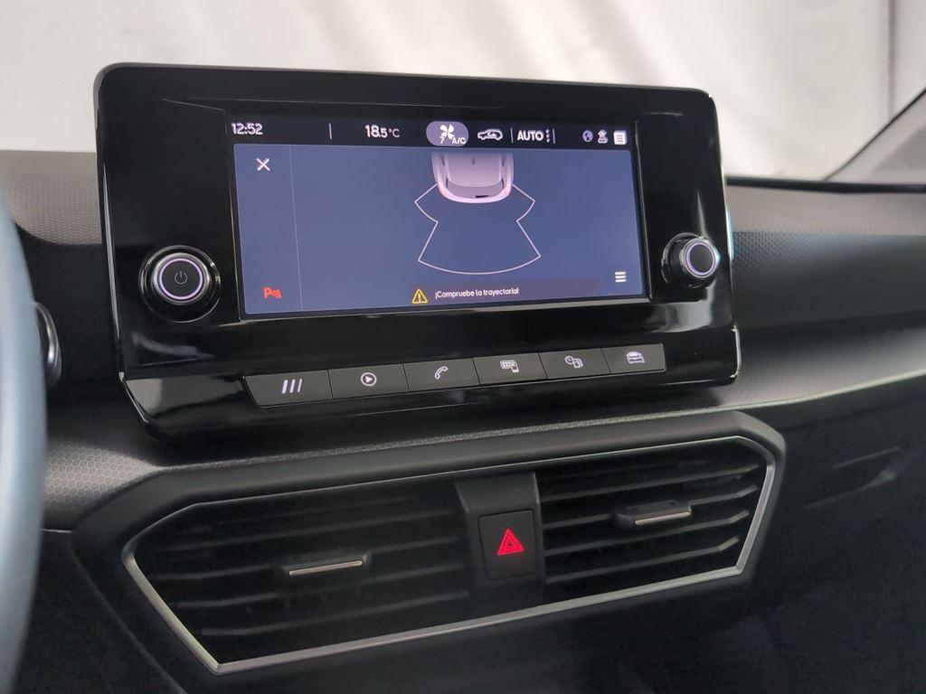 SEAT León 1.0 TSI S&S Style XL Vision 81 kW (110 CV) - 11