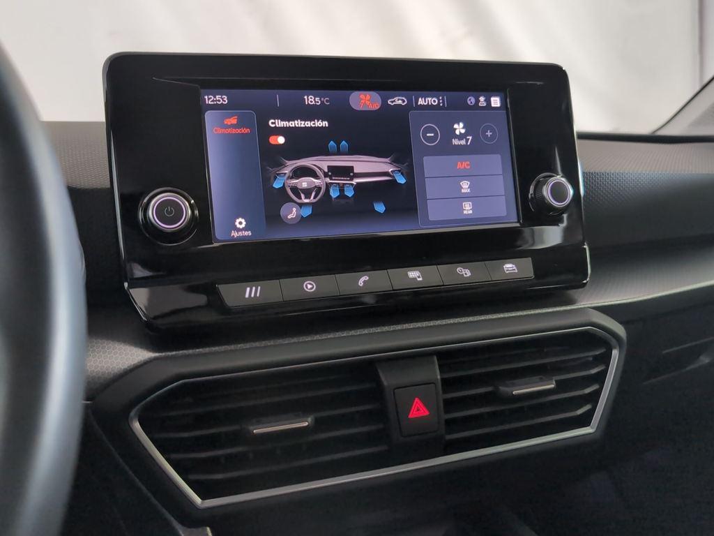 SEAT León 1.0 TSI S&S Style XL Vision 81 kW (110 CV) - 14