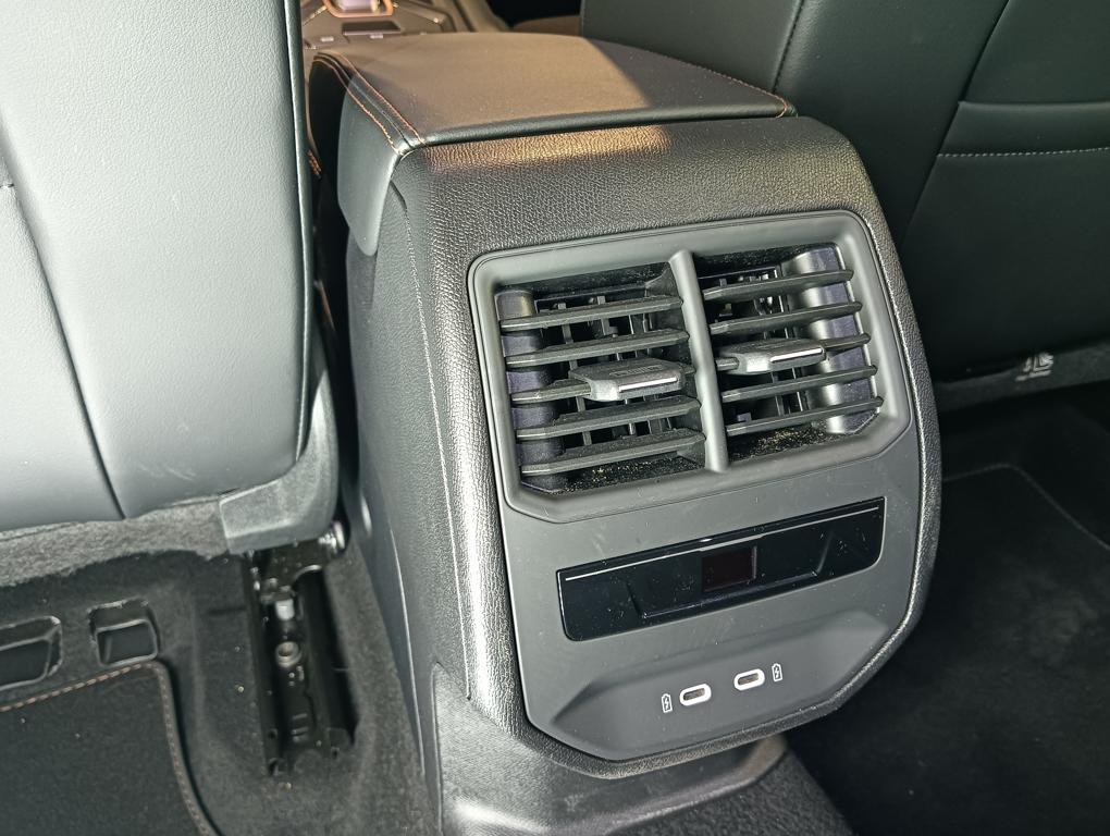 CUPRA Leon Sportstourer 1.5 TSI 110 kW (150 CV) - 12