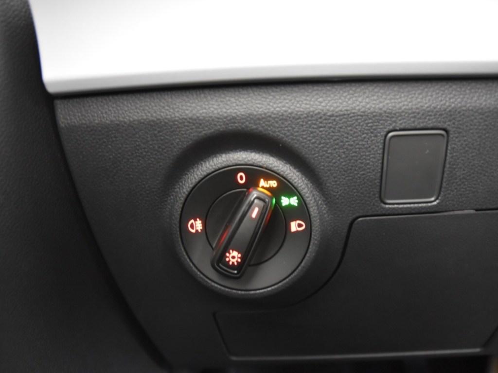 SEAT Arona 1.0 TSI Style XM 85 kW (115 CV) - 18