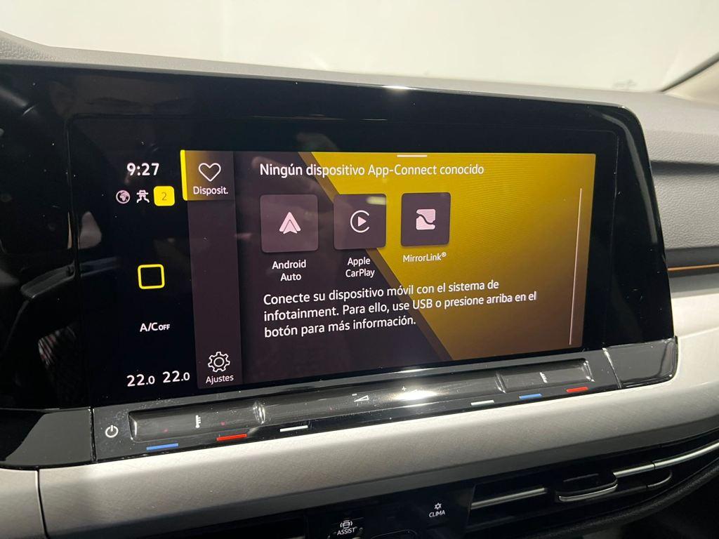 Volkswagen Golf Life 1.0 eTSI 81 kW (110 CV) DSG - 13