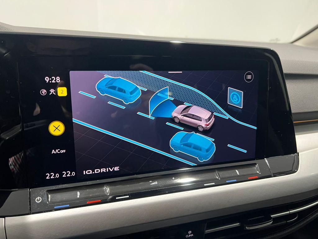 Volkswagen Golf Life 1.0 eTSI 81 kW (110 CV) DSG - 14