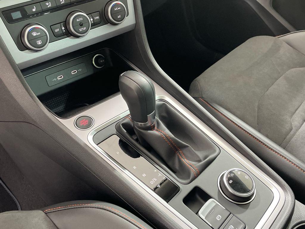 SEAT Ateca 1.5 TSI S&S FR Special Edition DSG 110 kW (150 CV) - 17