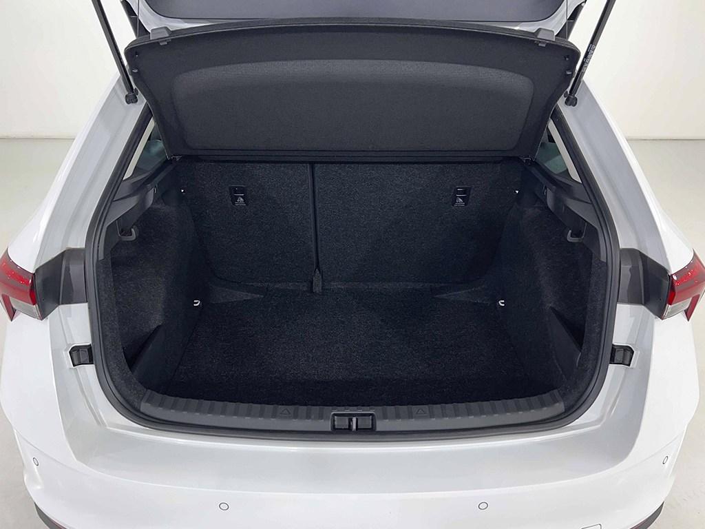 Skoda Scala 1.0 TSI Selection 85 kW (115 CV) - 6