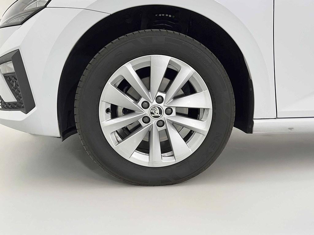 Skoda Scala 1.0 TSI Selection 85 kW (115 CV) - 7