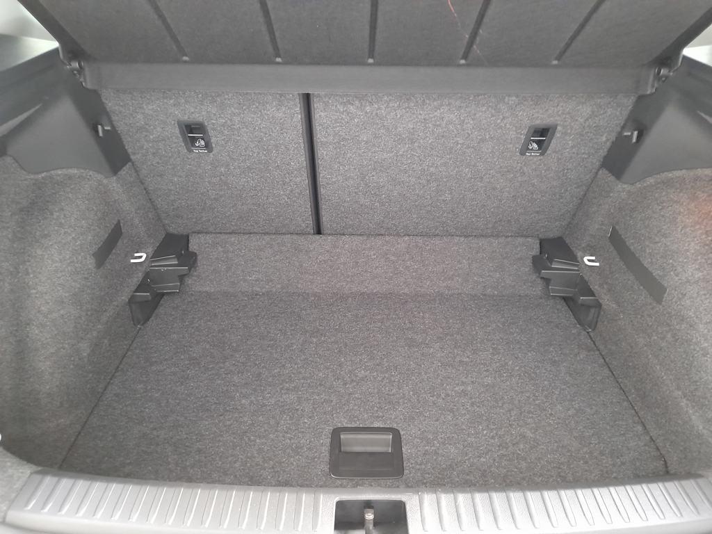 SEAT Arona 1.0 TSI Style Plus 81 kW (110 CV) - 6