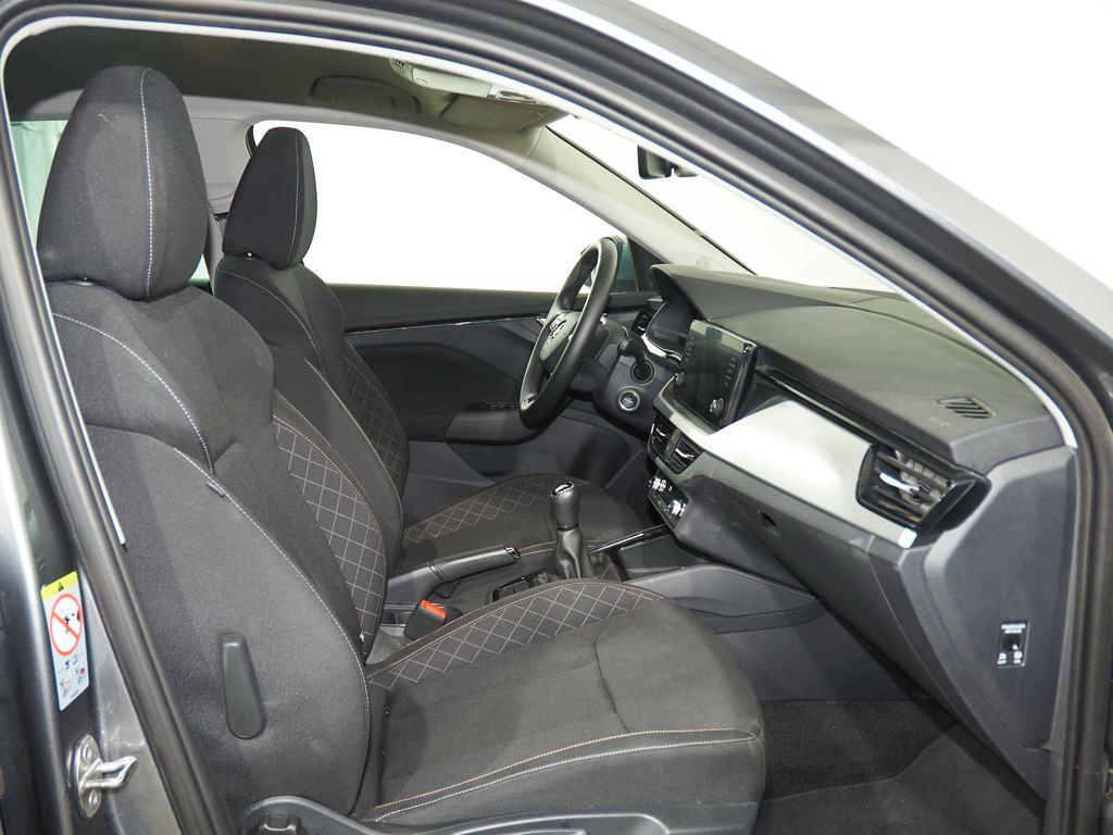 Skoda Kamiq 1.0 TSI Selection 70 kW (95 CV) - 4