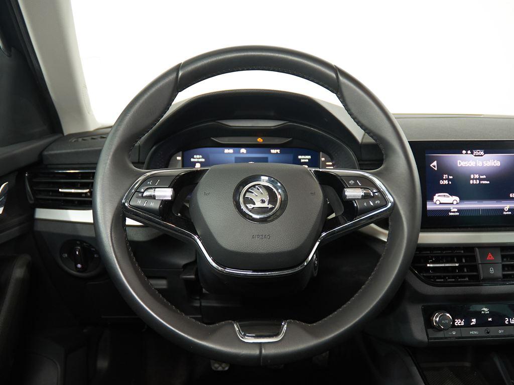 Skoda Kamiq 1.0 TSI Selection 70 kW (95 CV) - 9