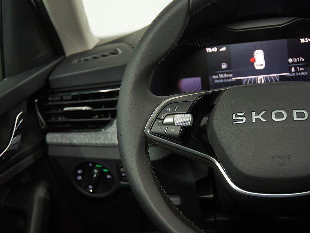 Skoda Kamiq 1.0 TSI Selection 85 kW (115 CV) - 9