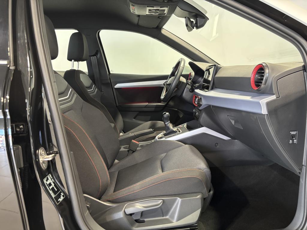 SEAT Arona 1.0 TSI S&S FR XM Edition 81 kW (110 CV) - 4