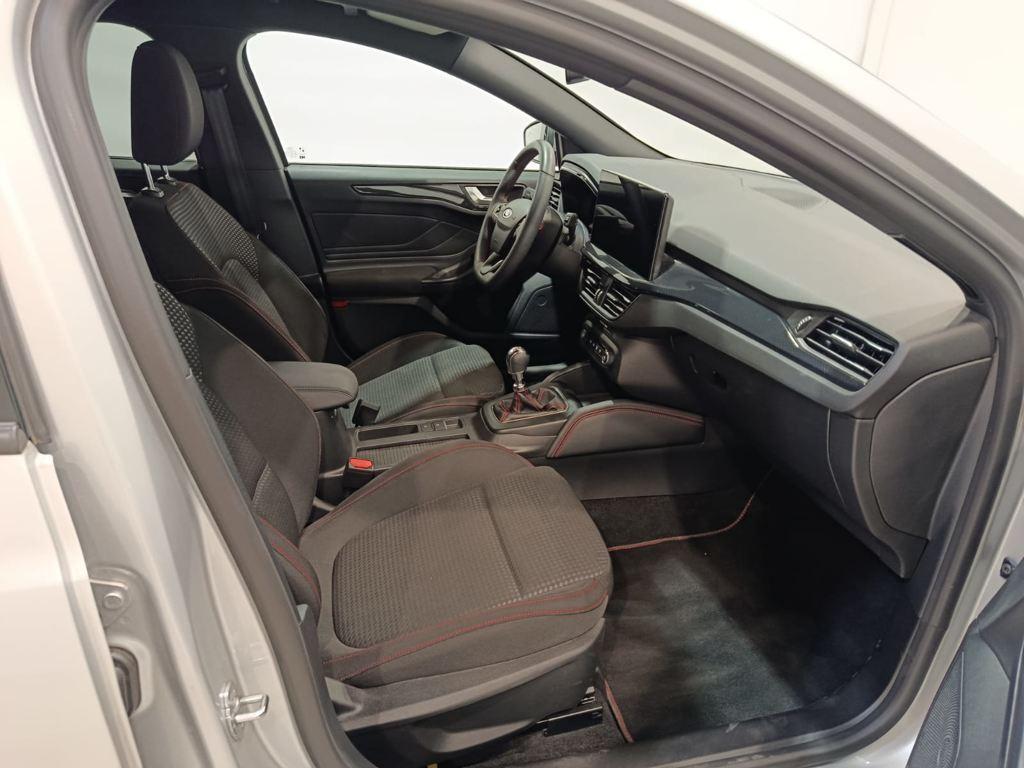 Ford Focus 1.0 Ecoboost MHEV ST-Line 114 kW (155 CV) - 4