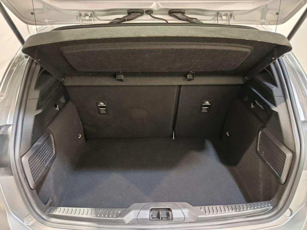 Ford Focus 1.0 Ecoboost MHEV ST-Line 114 kW (155 CV) - 6