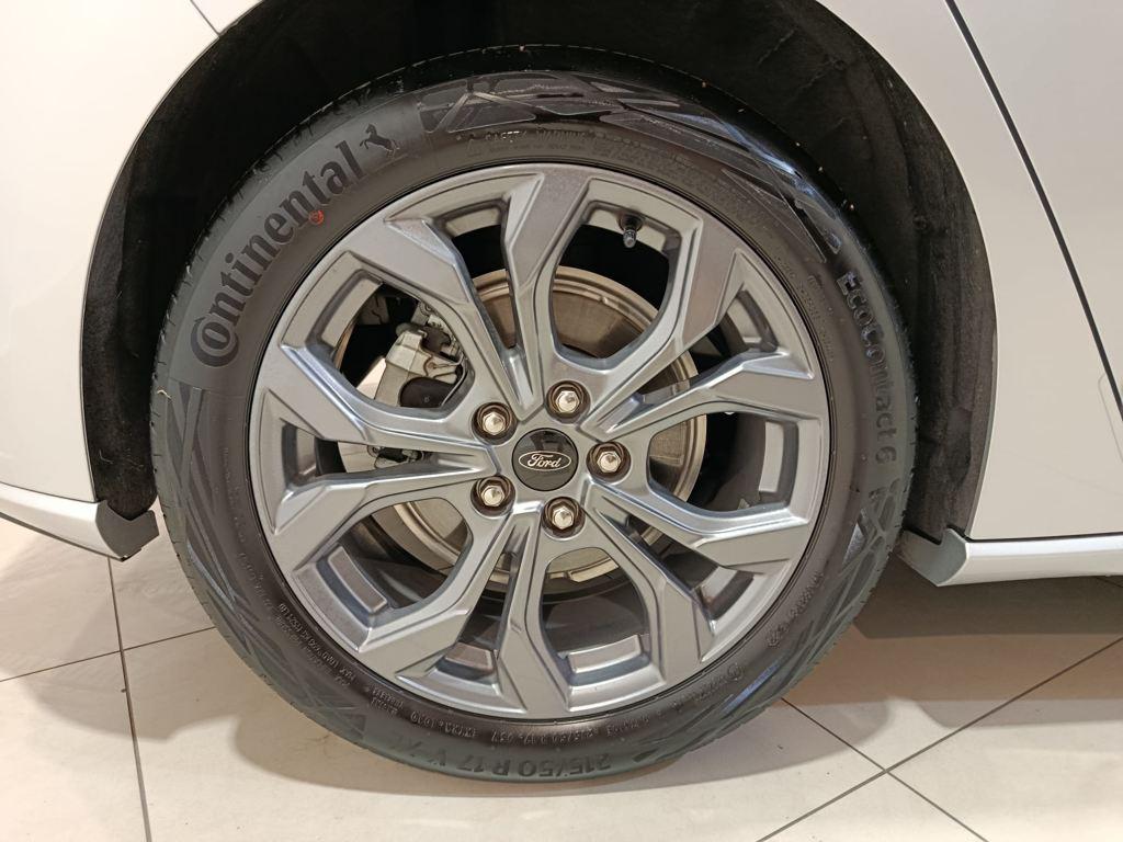 Ford Focus 1.0 Ecoboost MHEV ST-Line 114 kW (155 CV) - 7