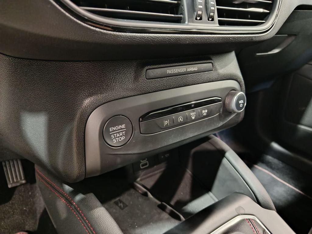 Ford Focus 1.0 Ecoboost MHEV ST-Line 114 kW (155 CV) - 11