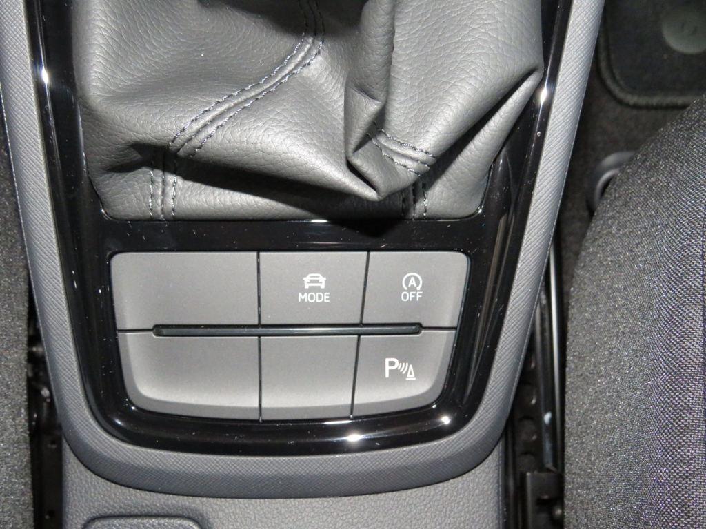 Skoda Kamiq 1.0 TSI Design 85 kW (115 CV) - 13