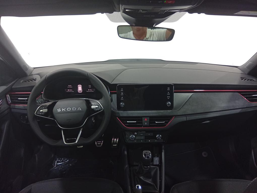 Skoda Kamiq 1.0 TSI Design DSG 85 kW (115 CV) - 3