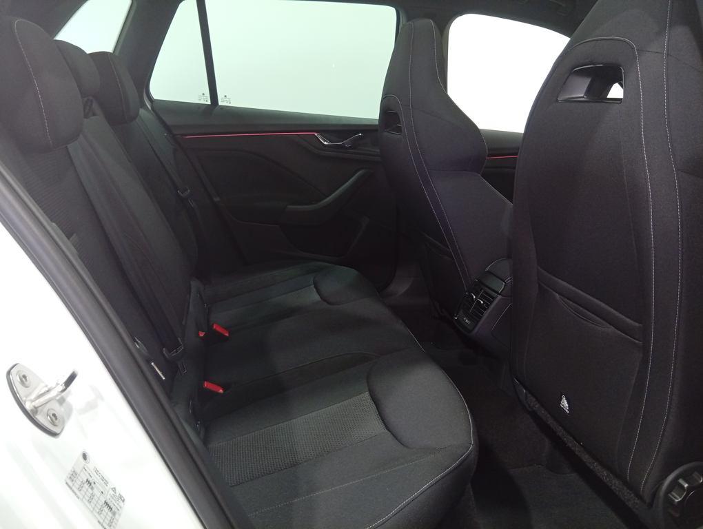 Skoda Kamiq 1.0 TSI Design 85 kW (115 CV) - 5