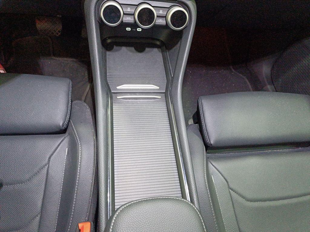 Skoda Kodiaq 1.5 TSI PHEV Design DSG 150 kW (204 CV) - 18