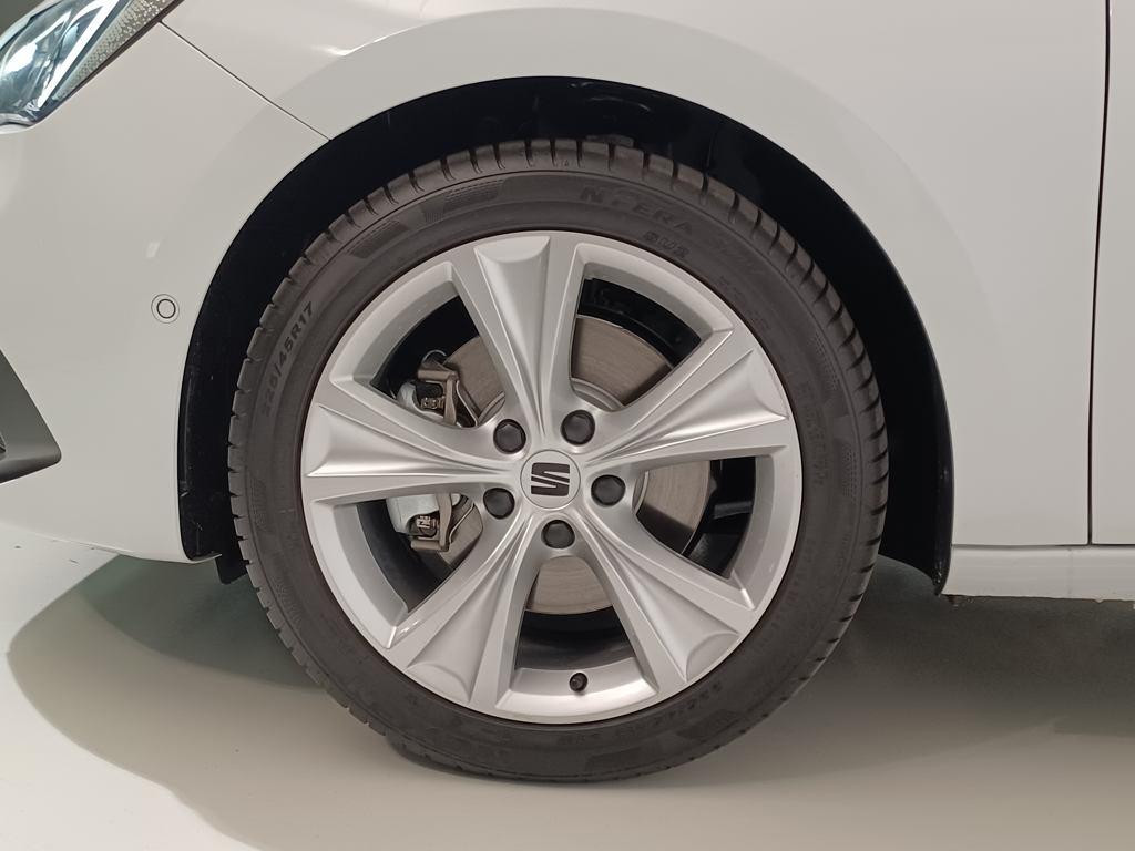 SEAT León ST 1.0 eTSI S&S FR XL DSG 81 kW (110 CV) - 7