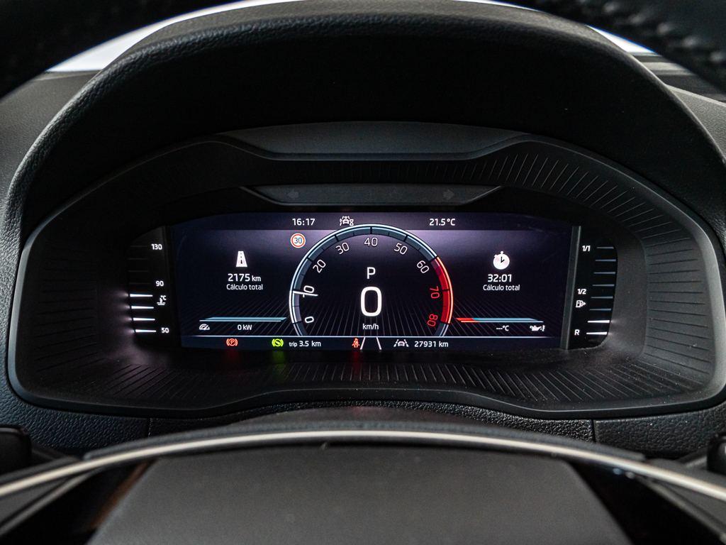 Skoda Karoq 1.5 TSI ACT Selection DSG 110 kW (150 CV) - 10