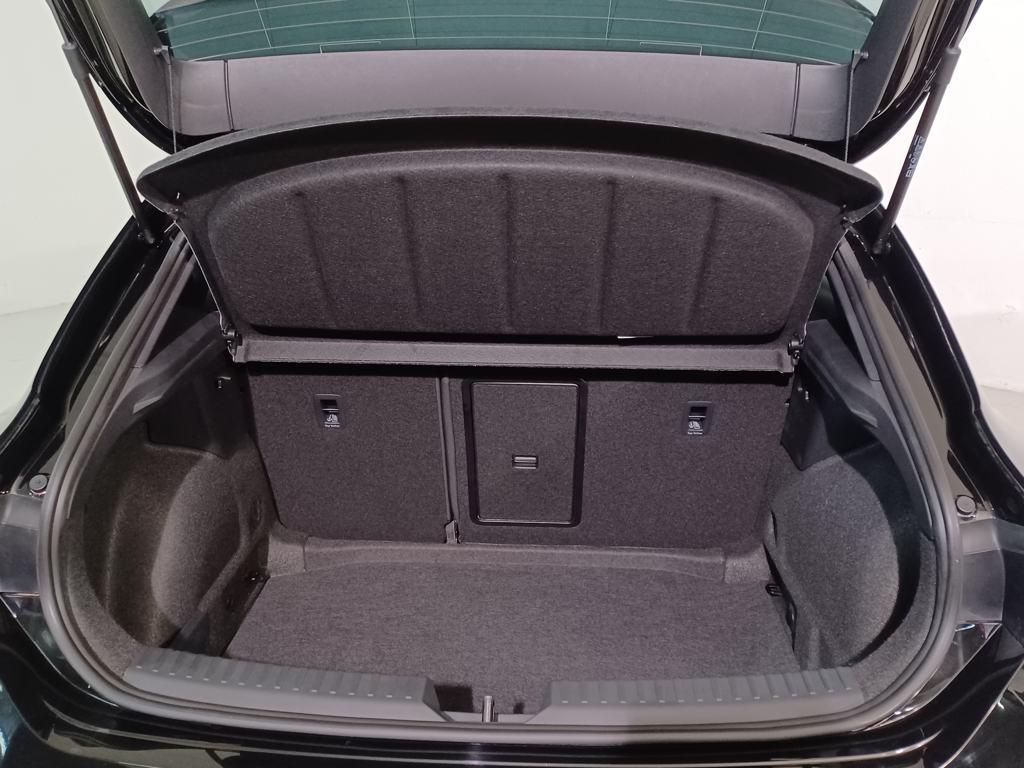 SEAT León 1.5 eTSI S&S FR Special Edition Vision DSG 110 kW (150 CV) - 6