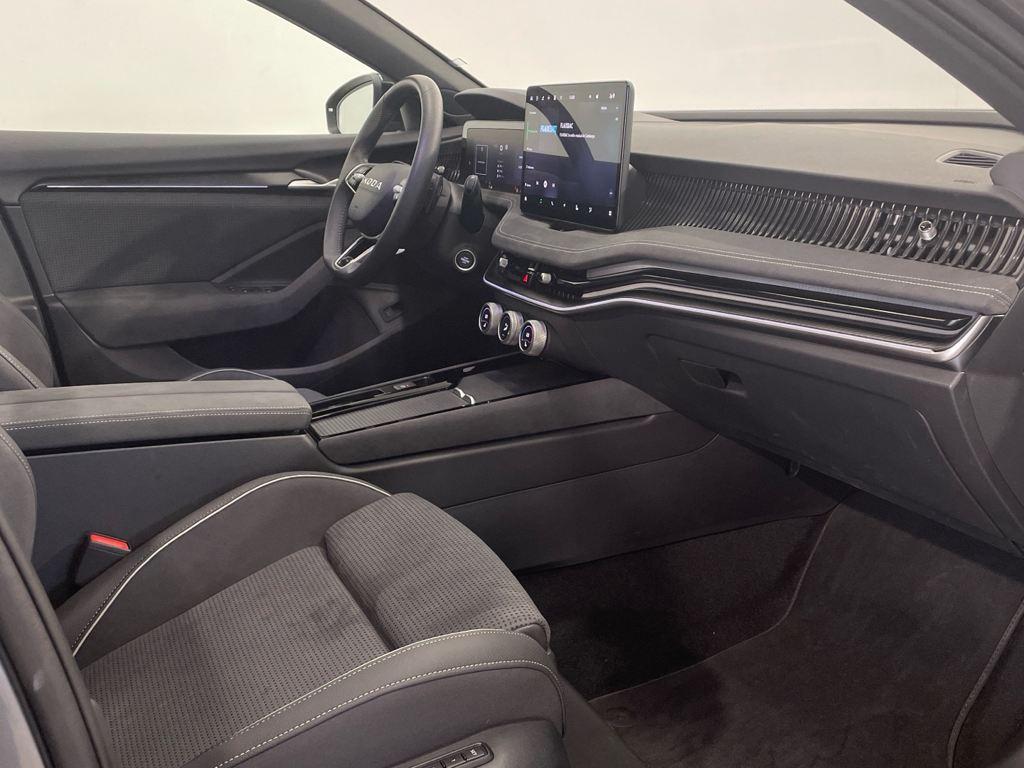 Skoda Superb Combi 1.5 TSI m-HEV Sportline DSG 110 kW (150 CV) - 4