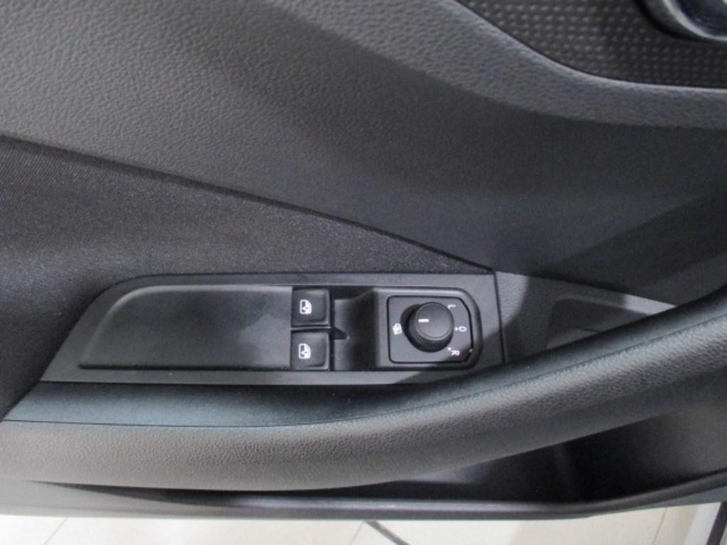 Skoda Kamiq 1.0 TSI Ambition DSG 81 kW (110 CV) - 10