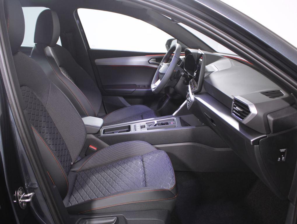 SEAT León 1.5 TSI e-Hybrid FR XM DSG 150 kW (204 CV) - 4