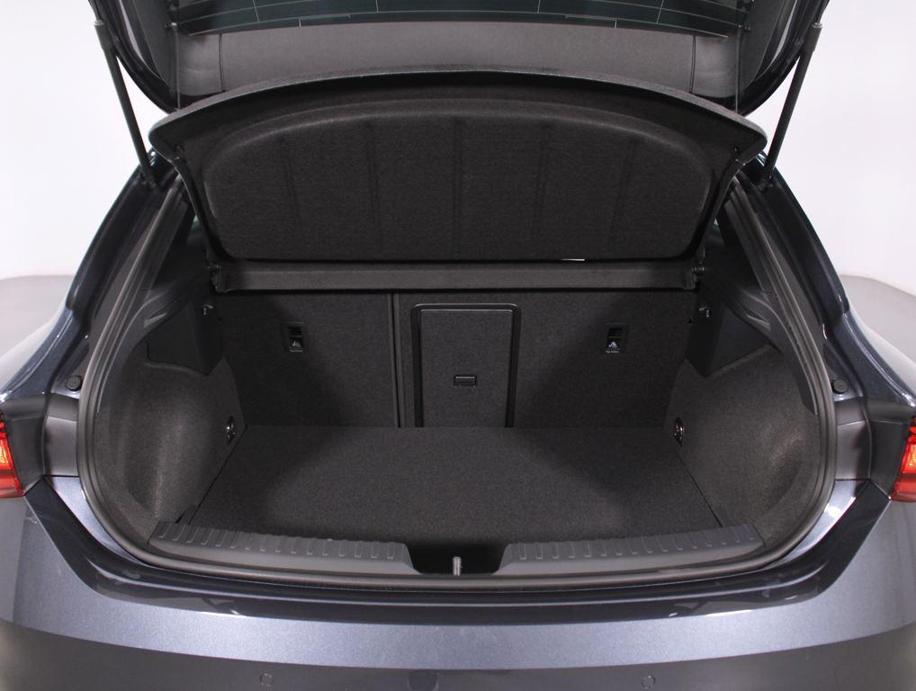 SEAT León 1.5 TSI e-Hybrid FR XM DSG 150 kW (204 CV) - 6