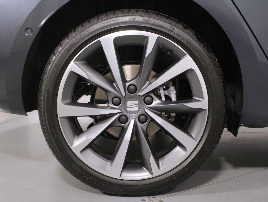 SEAT León 1.5 TSI e-Hybrid FR XM DSG 150 kW (204 CV) - 7