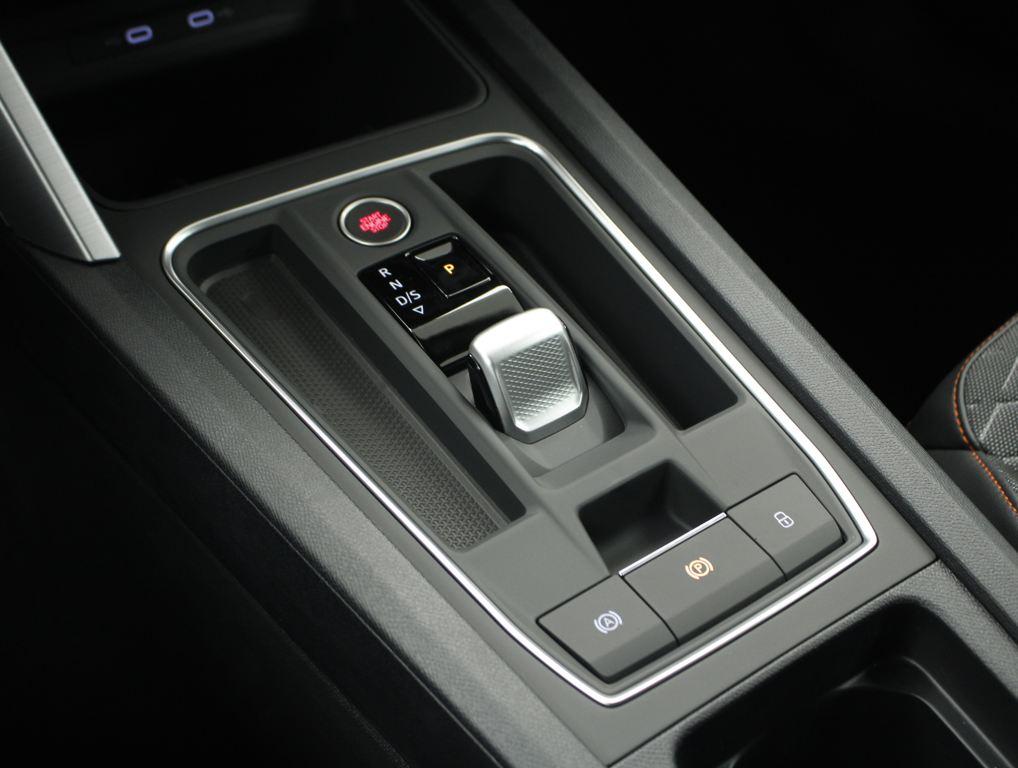 SEAT León 1.5 TSI e-Hybrid FR XM DSG 150 kW (204 CV) - 9