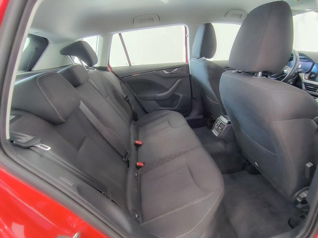 Skoda Kamiq 1.0 TSI Ambition 70 kW (95 CV) - 5