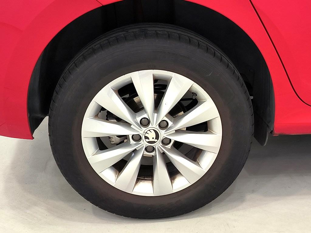 Skoda Kamiq 1.0 TSI Ambition 70 kW (95 CV) - 7