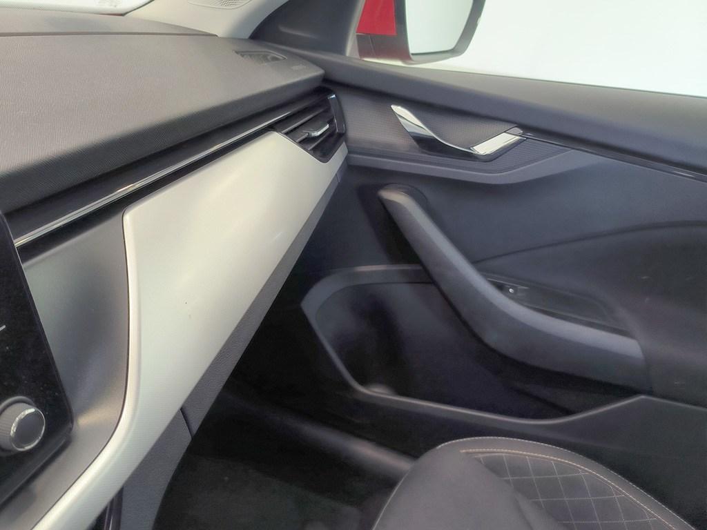 Skoda Kamiq 1.0 TSI Ambition 70 kW (95 CV) - 12