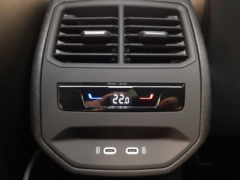 SEAT León ST 1.0 eTSI S&S FR XM DSG 81 kW (110 CV) - 17