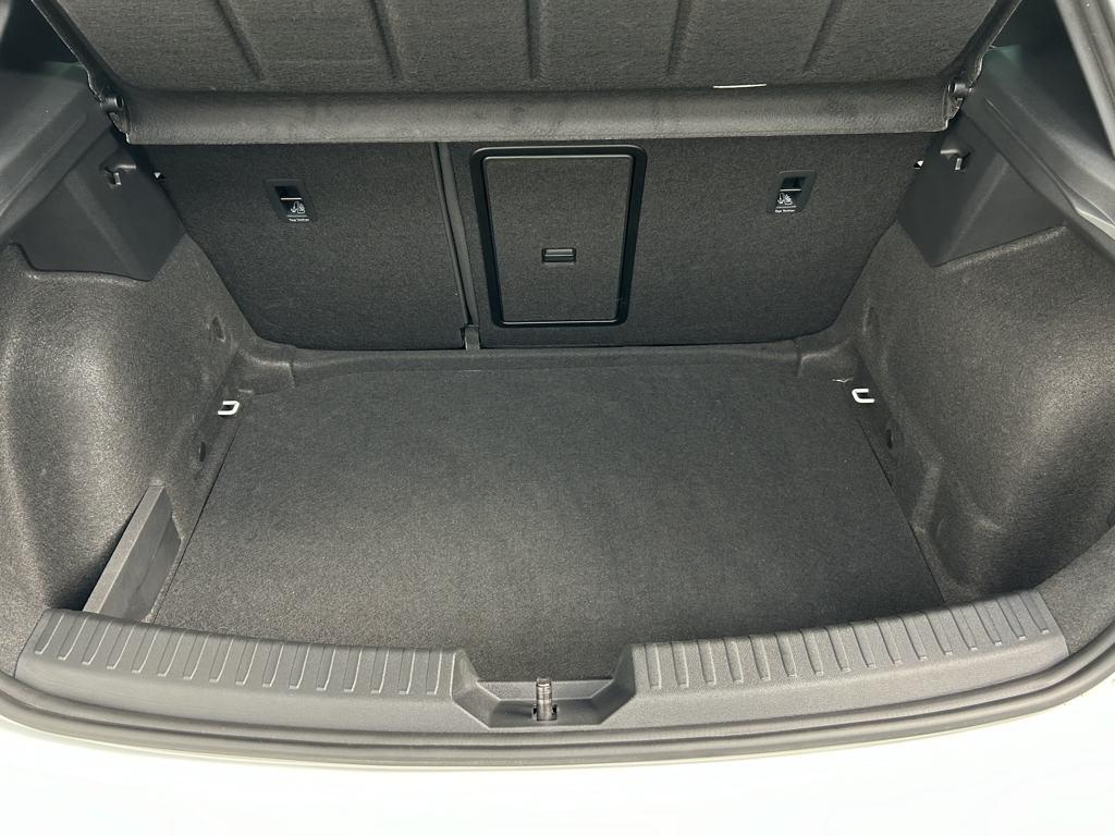 CUPRA León 2.0 TSI DSG 221 kW (300 CV) - 6