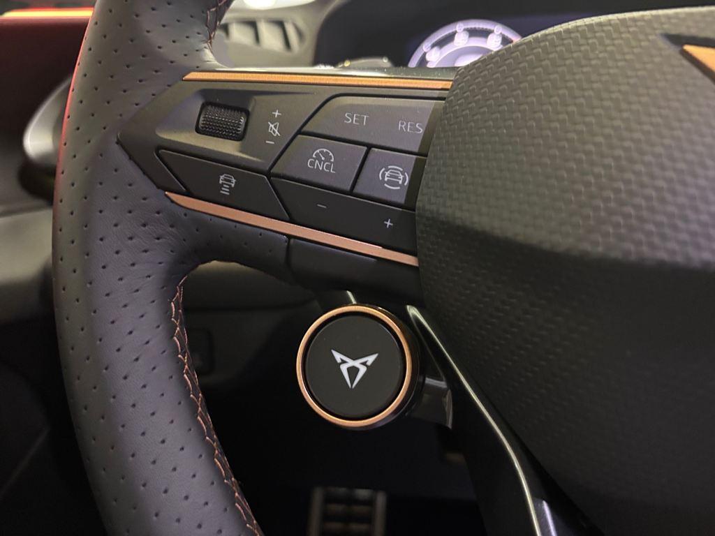 CUPRA Terramar 1.5 TSI e-Hybrid DSG 150 kW (204 CV) - 8