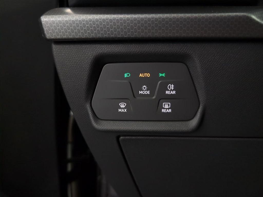 SEAT León 1.0 TSI S&S Style XS 81 kW (110 CV) - 18