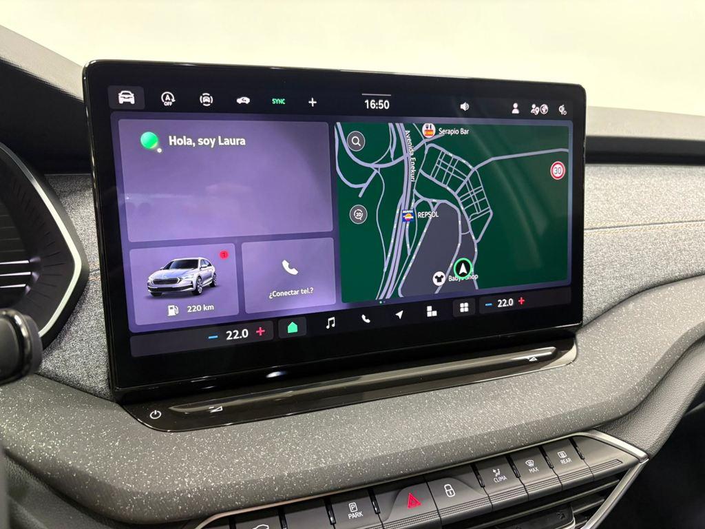 Skoda Octavia Combi 1.5 TSI m-HEV Selection DSG 110 kW (150 CV) - 12