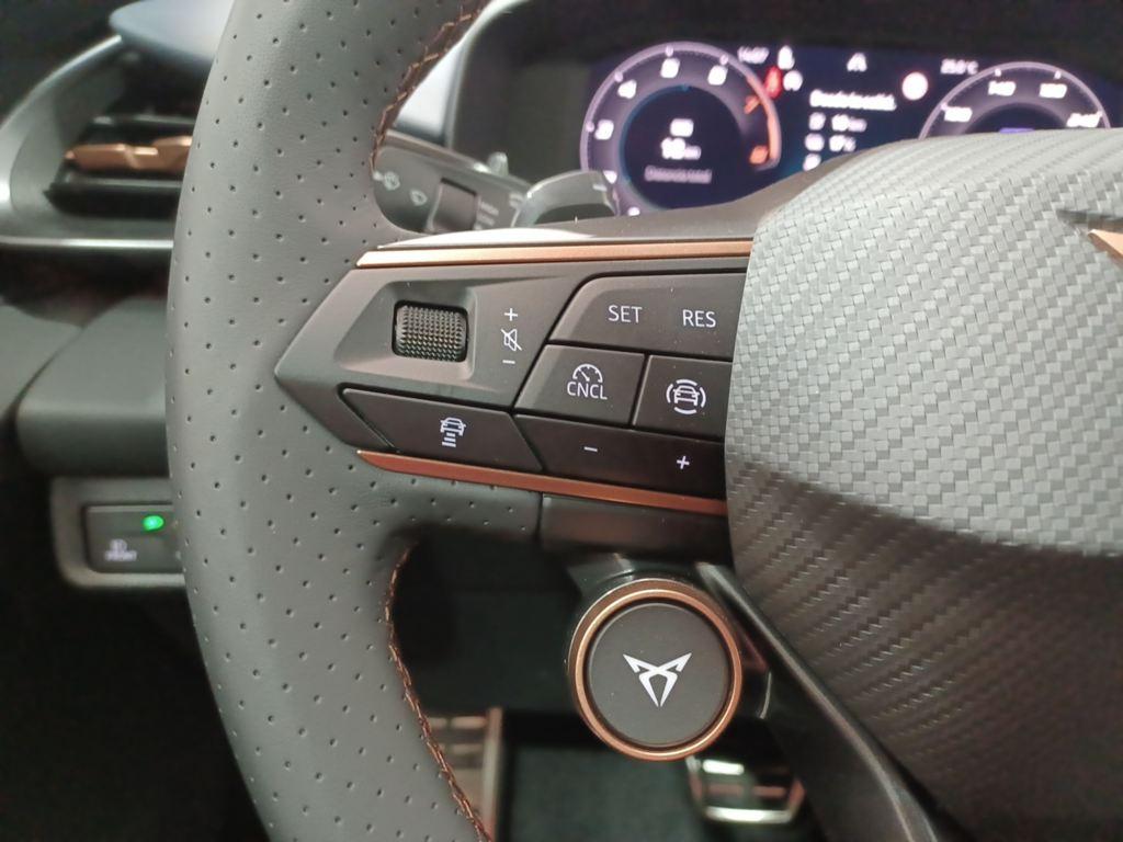 CUPRA Terramar 1.5 TSI e-Hybrid DSG 150 kW (204 CV) - 8