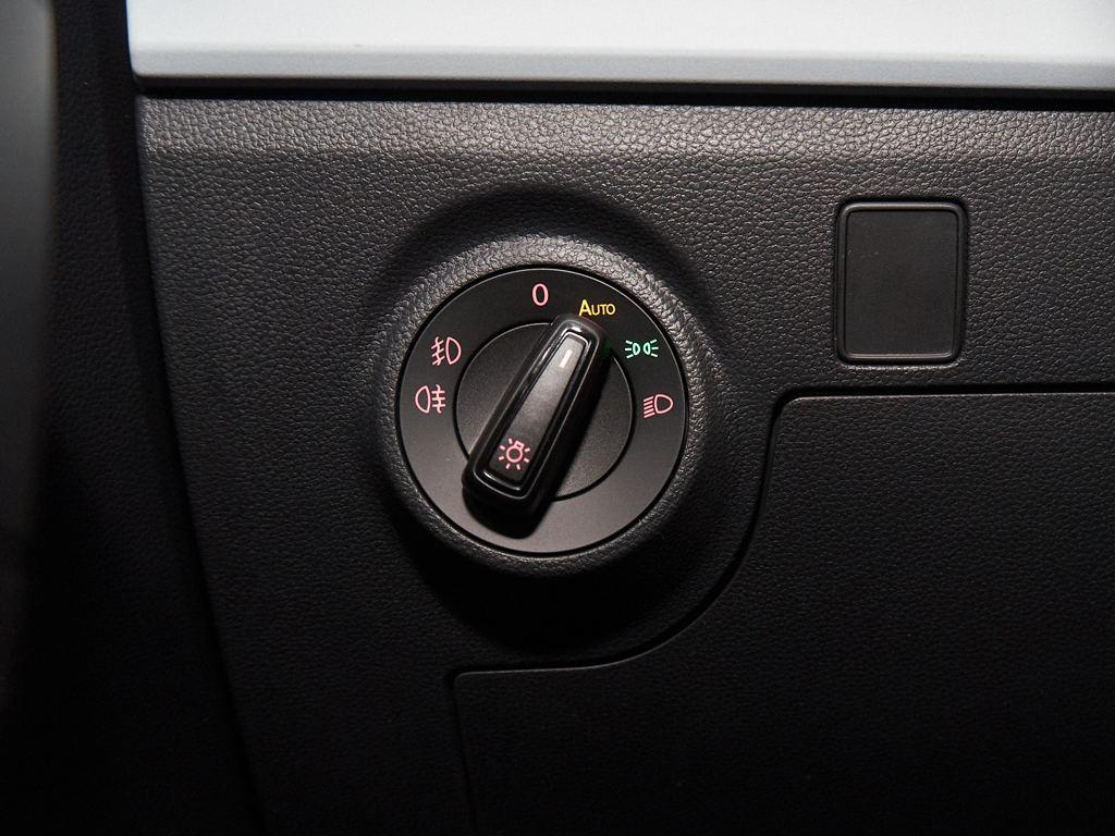 SEAT Arona 1.0 TSI Style XM 70 kW (95 CV) - 18