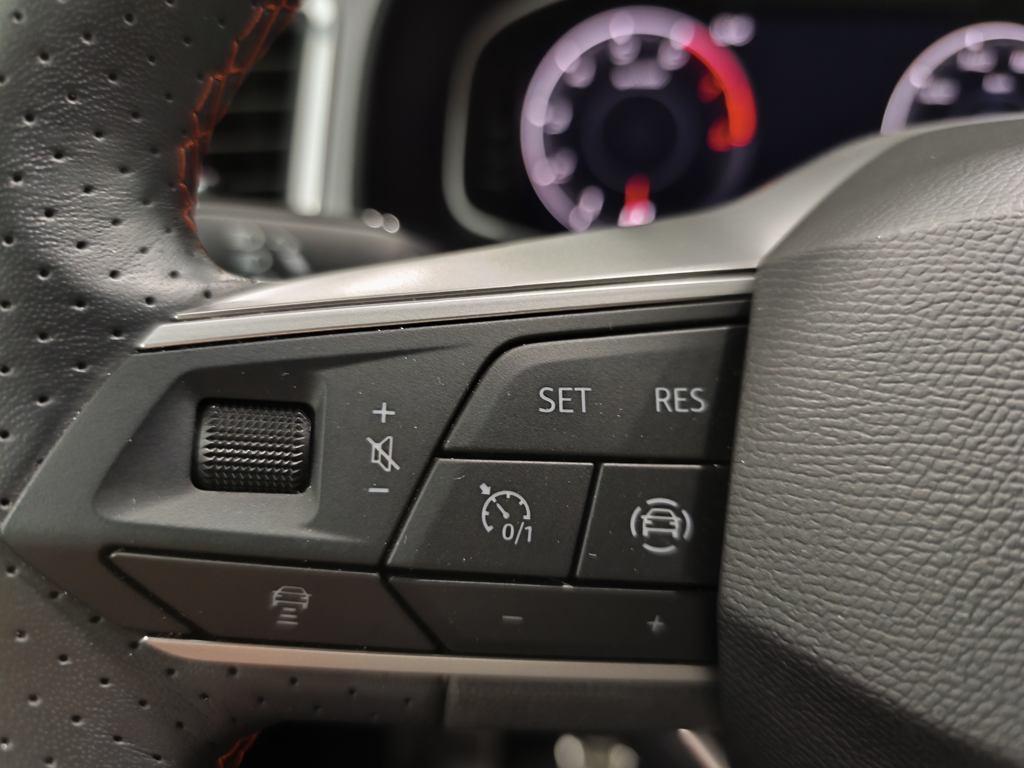 SEAT Ateca 1.5 TSI S&S FR Special Edition 110 kW (150 CV) - 8