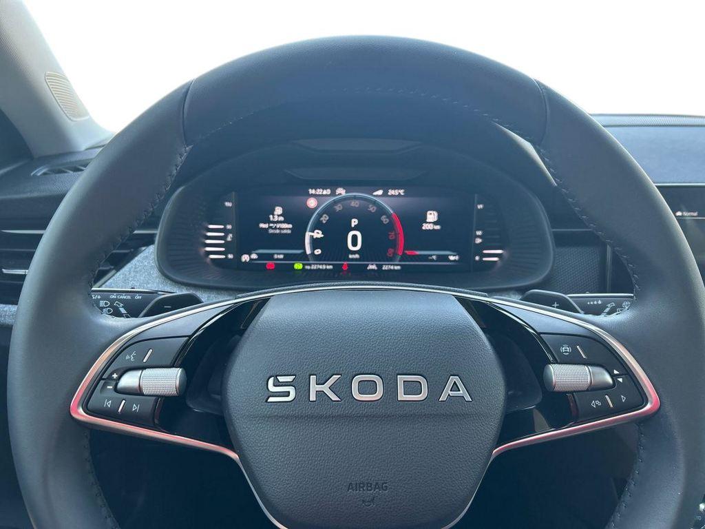 Skoda Scala 1.0 TSI Selection DSG 85 kW (115 CV) - 10